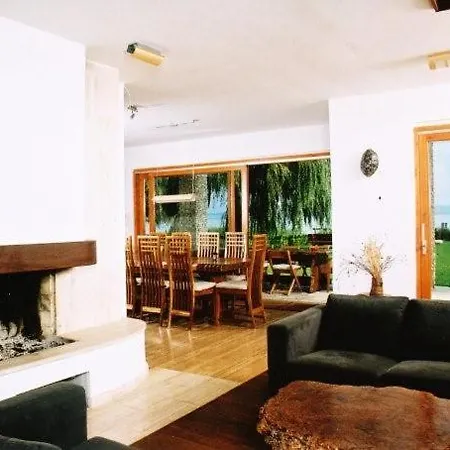 Fuzfavilla Villa *
